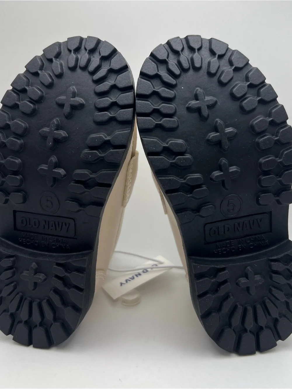 Old Navy Cream Loafers with Gold Heart Accent Toddler Size 5